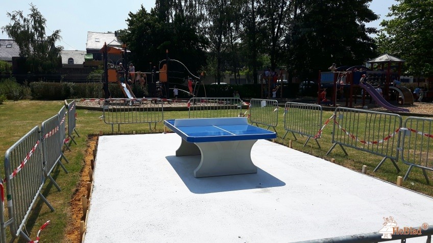 Plaine de jeux uit Marche-lez-Ecaussinnes