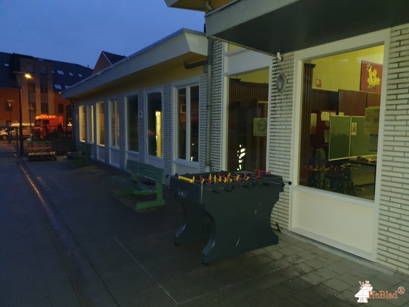 Vrije basisschool de luchtballon, campus, speelplaats uit Erembodegem