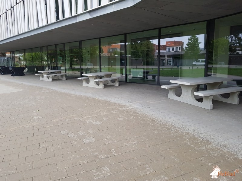 Sint-Janscollege, Campus Heiveld uit Sint-Amandsberg