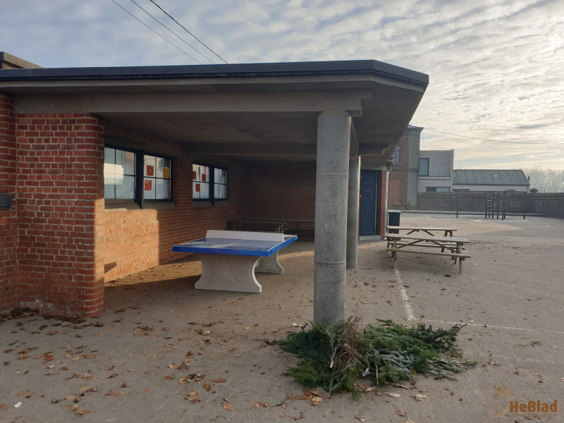 Ecole Sainte Thérèse de Biesme uit Biesme (Mettet)