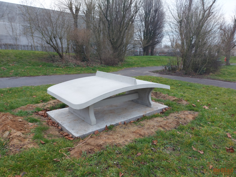 Plaine de jeux- cité Geuten uit Comines-Warneton
