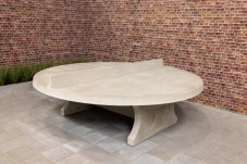Table de ping-pong ronde en béton naturel
