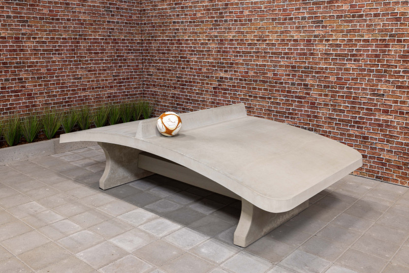 Table Footvolley en béton naturel
