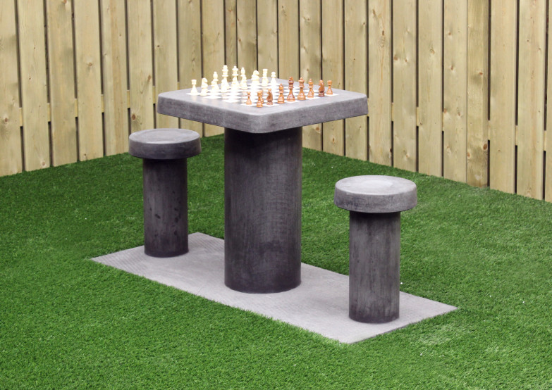 Table d'échecs en béton anthracite 2 personnes