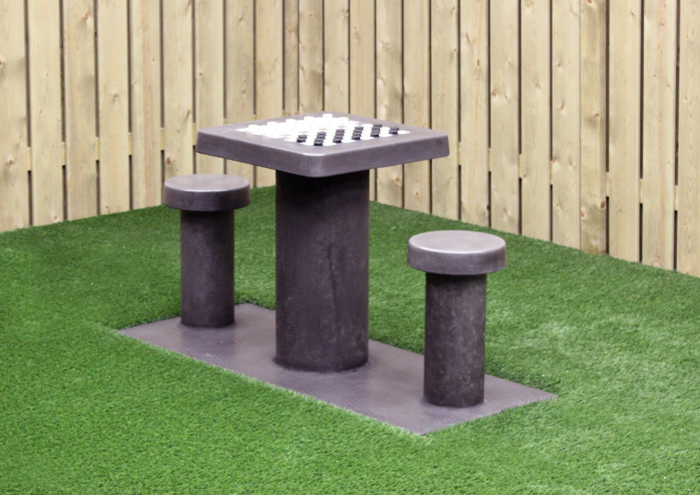 Table de jeu de dames en béton anthracite, 2 personnes